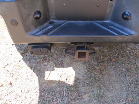 Used 2015 Ford F350 Lariat image 17