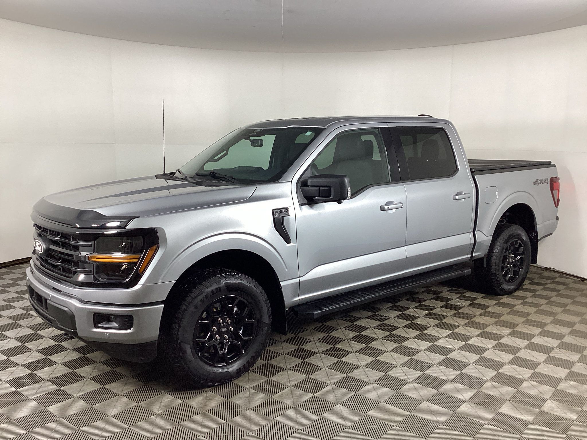 Used 2025 Ford F150 XLT w/ Equipment Group 302A MID AWD/4WD image 7