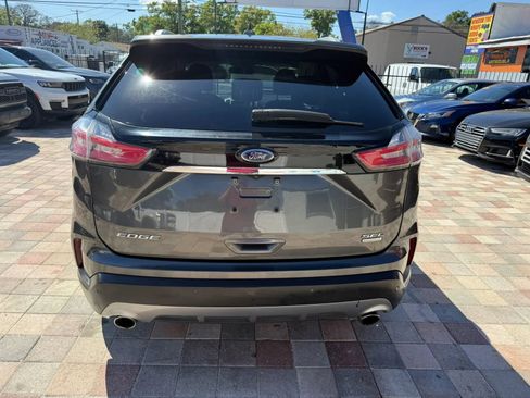 Used 2019 Ford Edge SEL FWD image 10