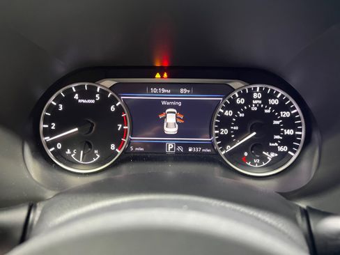 New 2025 Nissan Sentra SR image 10