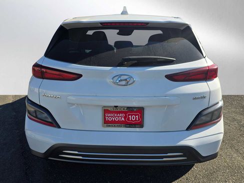Used 2023 Hyundai Kona SEL image 4