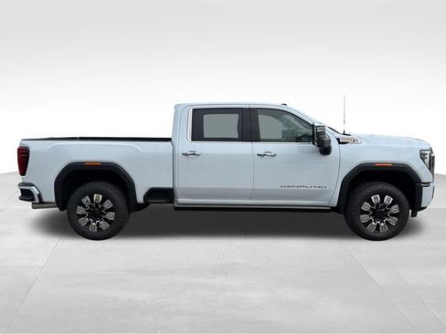 New 2026 GMC Sierra 2500 Denali w/ Denali Reserve Package AWD/4WD image 8