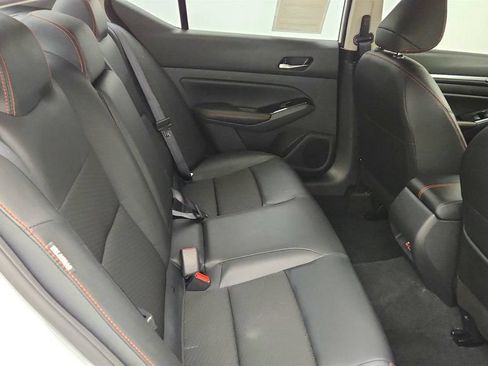 Used 2024 Nissan Altima 2.5 SR AWD/4WD image 22