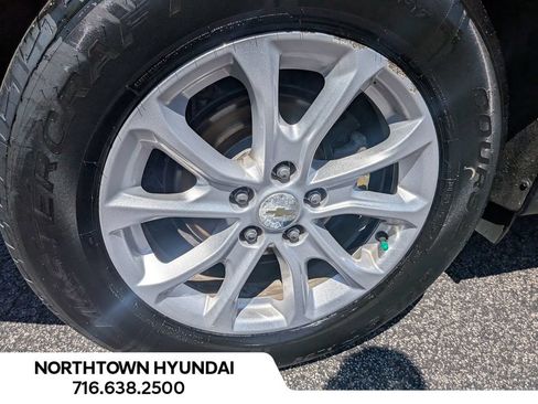 Used 2020 Chevrolet Equinox LS FWD image 37