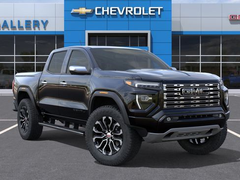 New 2026 GMC Canyon Denali w/ LPO, Black Badging Package AWD/4WD image 8