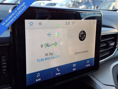 Used 2022 Ford Explorer XLT w/ Equipment Group 202A image 23