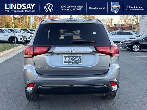 Used 2020 Mitsubishi Outlander AWD image 3