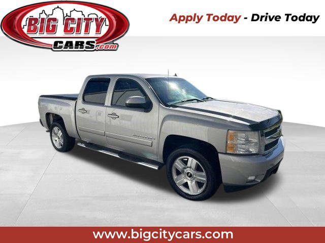 Used 2008 Chevrolet Silverado 1500 LTZ w/ Sun And Navigation Package RWD image 1