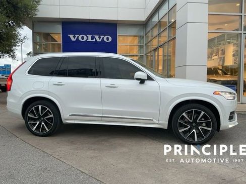 Used 2023 Volvo XC90 B5 Plus w/ Protection Package Premier image 5