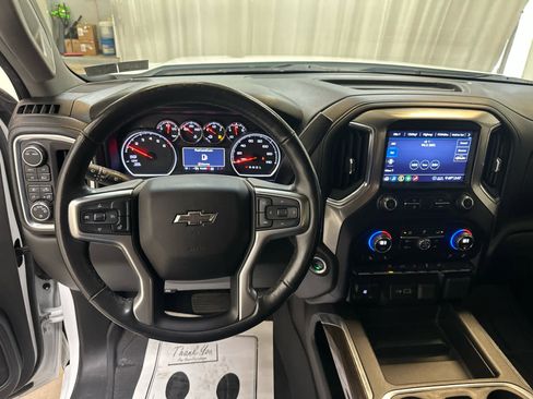 Used 2020 Chevrolet Silverado 1500 RST w/ All-Star Edition AWD/4WD image 3