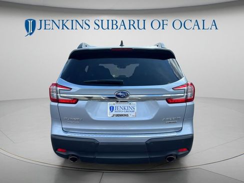 Used 2024 Subaru Ascent Limited w/ Technology Package AWD/4WD image 4