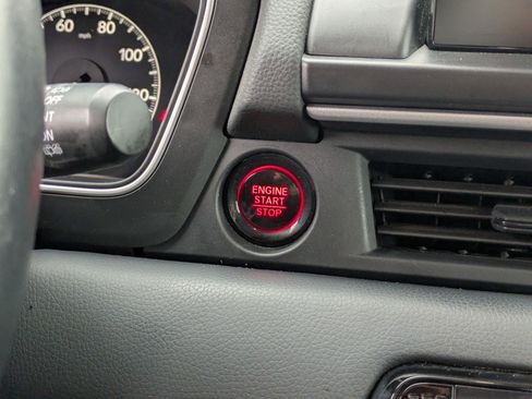 Certified 2025 Honda Pilot EX-L image 21