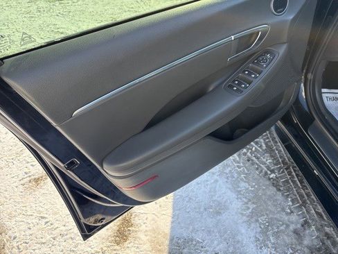 Used 2023 Hyundai Sonata SEL Plus image 9