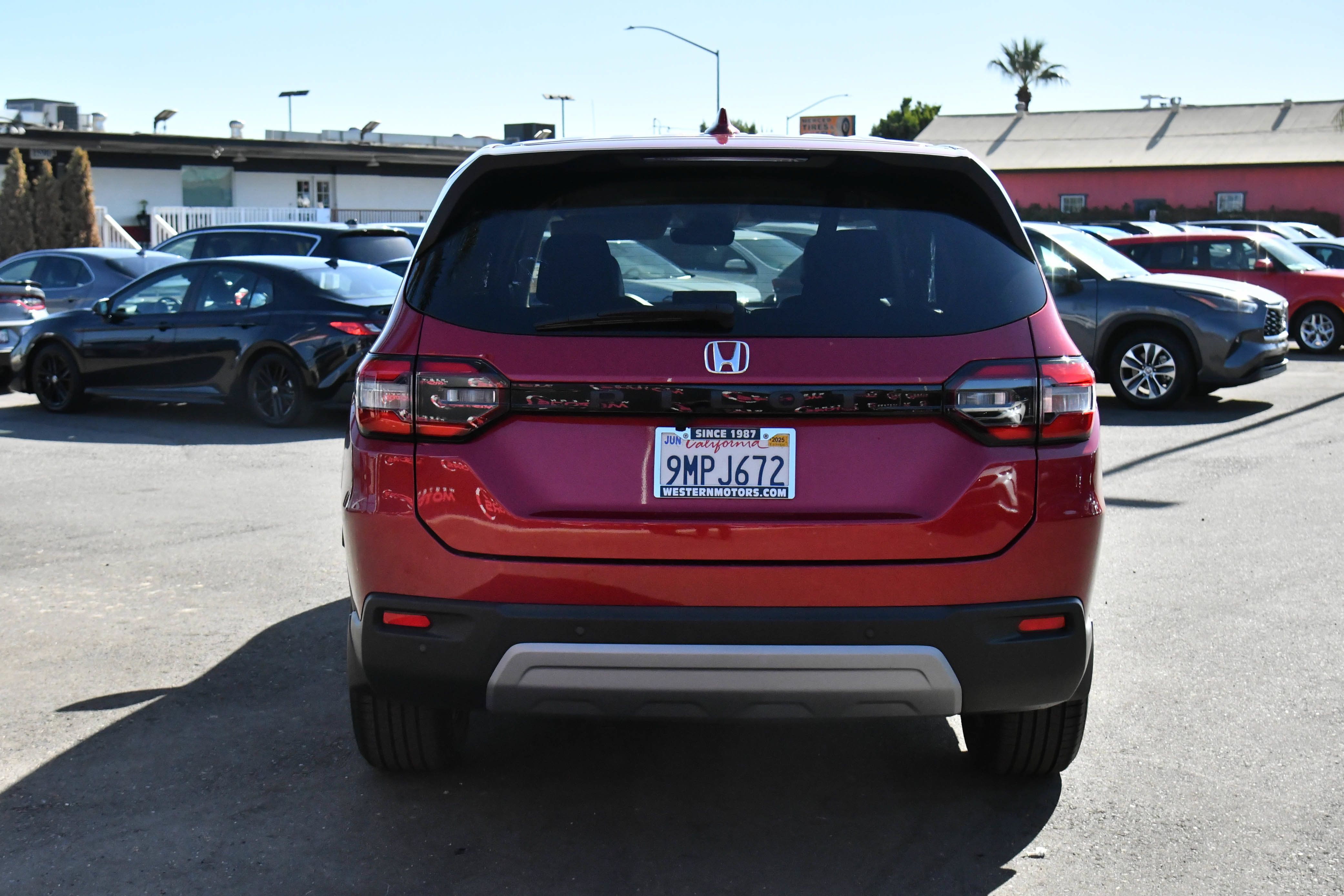 Used 2024 Honda Pilot EX-L image 7