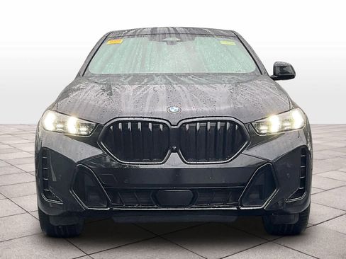 Used 2024 BMW X6 xDrive40i w/ Premium Package image 3