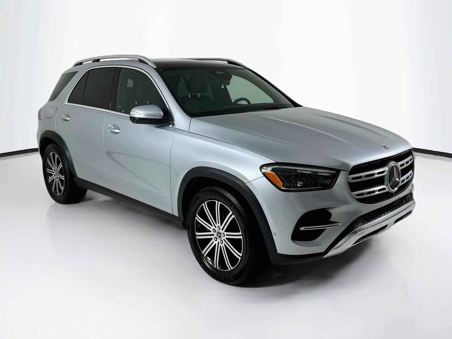 Used 2026 Mercedes-Benz GLE 350 4MATIC image 1