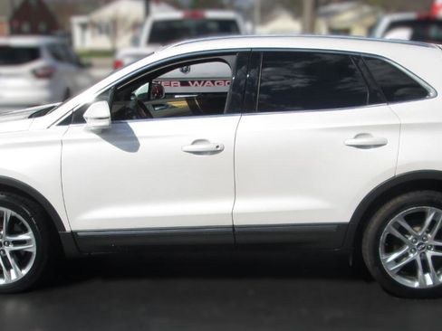 Used 2016 Lincoln MKC Reserve w/ Lincoln MKC Climate Package image 5