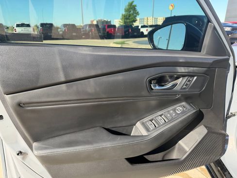 Used 2024 Honda Accord Sport image 11