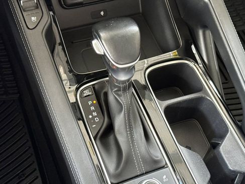 Used 2021 Kia Telluride SX w/ SX Prestige Package image 32