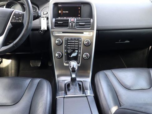 Used 2014 Volvo XC60 3.2 image 13