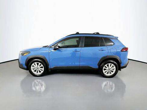 Certified 2026 Toyota Corolla Cross LE w/ Moonroof Package FWD image 8