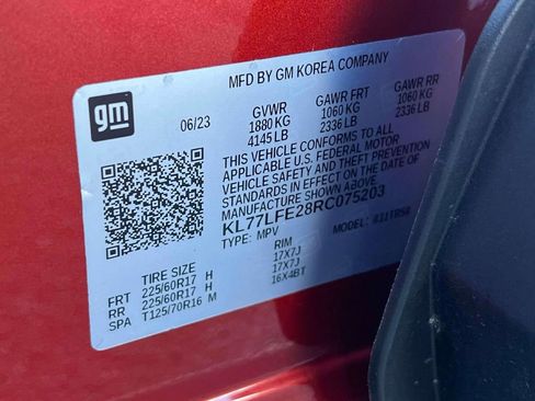 Used 2024 Chevrolet Trax LS image 17