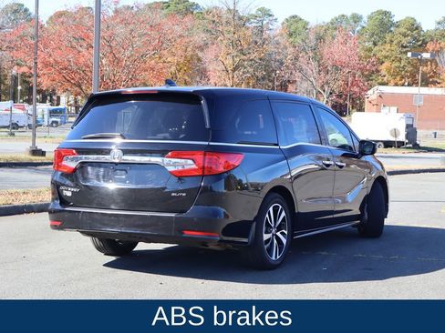 Used 2018 Honda Odyssey Elite image 8