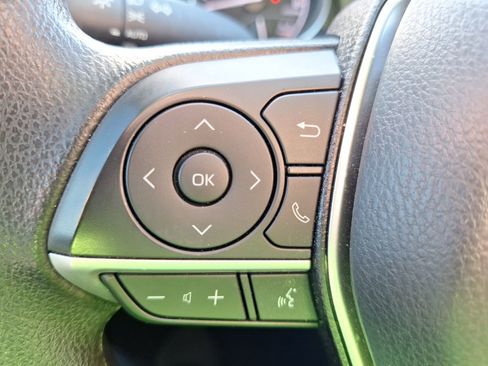 Used 2023 Toyota Camry LE image 21