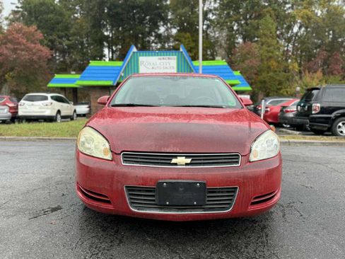 Used 2008 Chevrolet Impala LT image 2