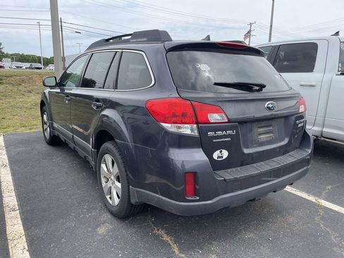 Used 2012 Subaru Outback 2.5i Limited w/ Moonroof Pkg AWD/4WD image 4