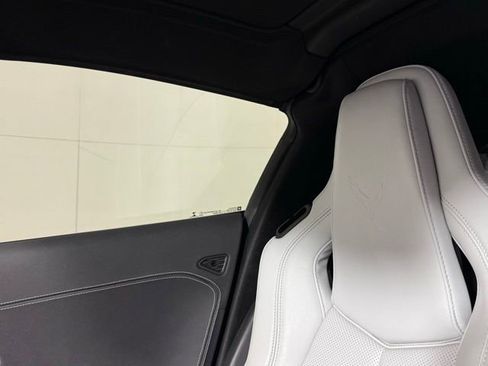 Used 2023 Chevrolet Corvette Stingray Coupe image 13