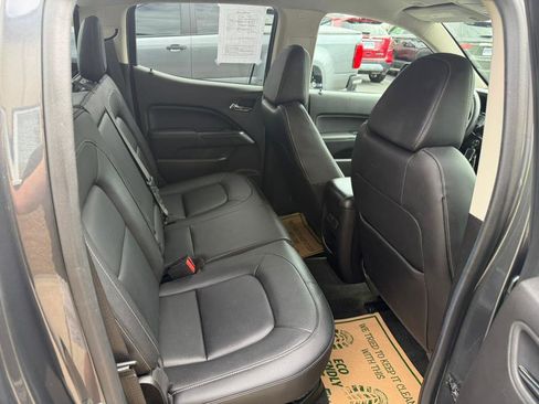 Used 2016 GMC Canyon SLT image 27