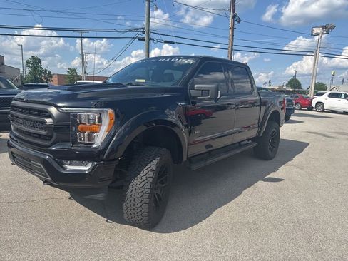 Used 2021 Ford F150 XLT w/ Equipment Group 302A High AWD/4WD image 3
