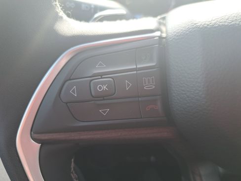 New 2025 Jeep Grand Cherokee L Limited AWD/4WD image 19