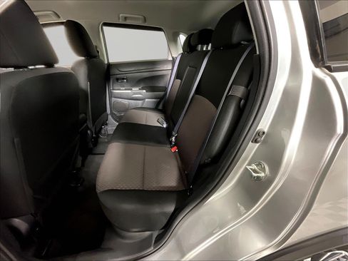 Used 2019 Mitsubishi Outlander Sport SE FWD image 21