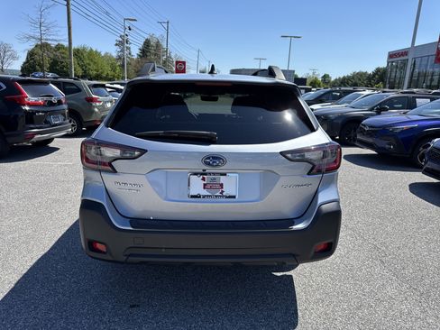 Used 2025 Subaru Outback Premium AWD/4WD image 20