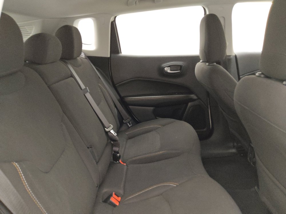 Used 2020 Jeep Compass Sport AWD/4WD image 19
