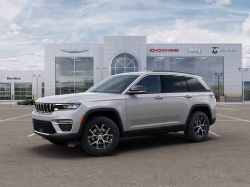 New 2025 Jeep Grand Cherokee Limited image 22