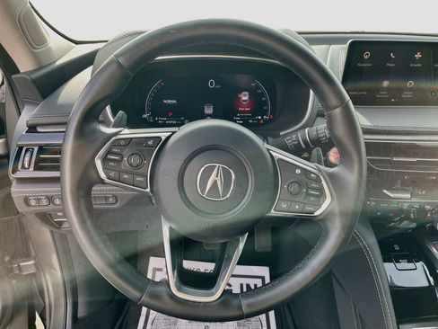 Used 2024 Acura MDX SH-AWD w/ Advance Package image 11