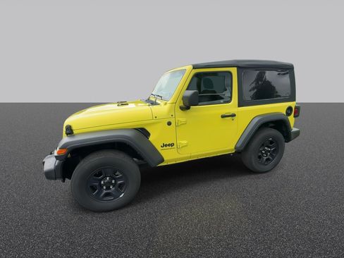 Used 2023 Jeep Wrangler Sport AWD/4WD image 5