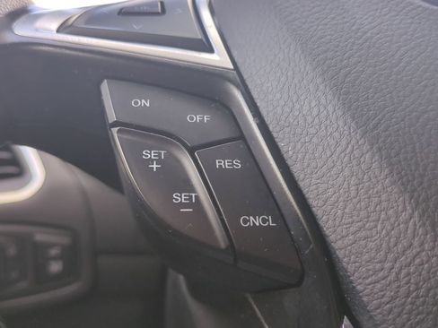 Used 2024 Ford Edge Titanium AWD/4WD image 21