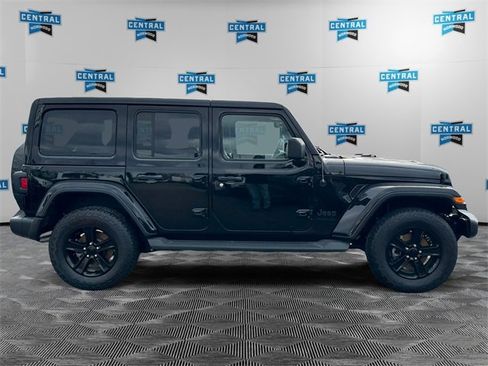 Certified 2021 Jeep Wrangler Unlimited Sahara image 7