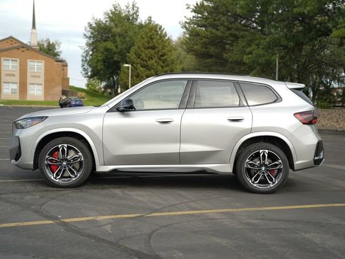 New 2026 BMW X1 xDrive28i w/ Technology Package AWD/4WD image 2
