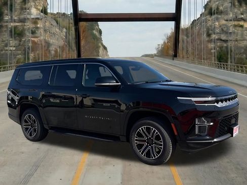 New 2026 Jeep Grand Wagoneer L 2WD image 1