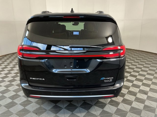 Used 2023 Chrysler Pacifica Pinnacle FWD image 9