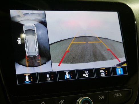 Used 2022 Chevrolet Equinox Premier image 33