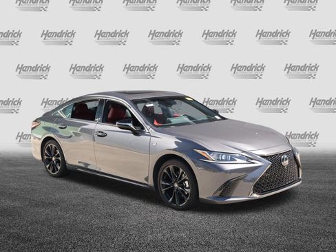 Used 2025 Lexus ES 350 F Sport FWD image 2