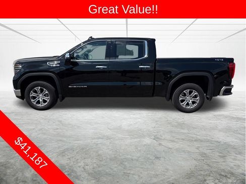Used 2024 GMC Sierra 1500 SLT AWD/4WD image 2