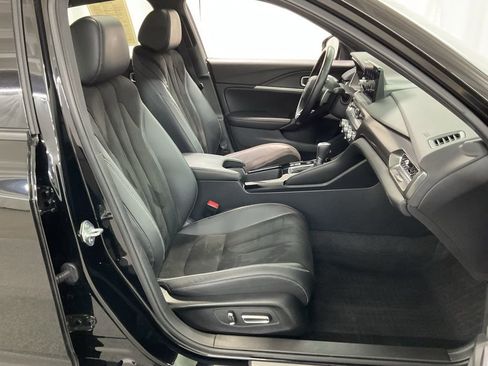 Used 2023 Acura Integra A-Spec image 27