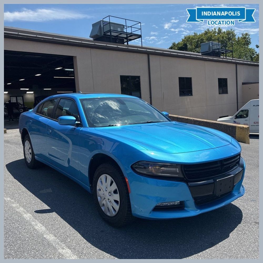 Used 2016 Dodge Charger SXT w/ Rallye Group RWD image 1